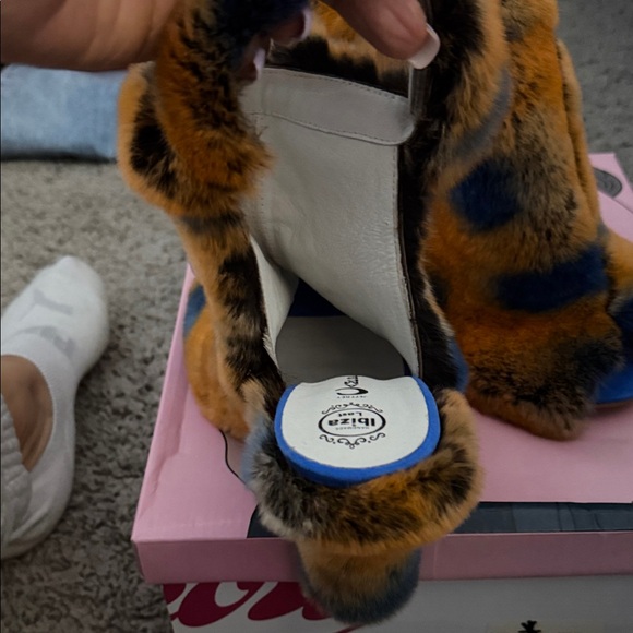 Jeffrey Campbell Blue and Orange Fur Sandals - Picture 3 of 7